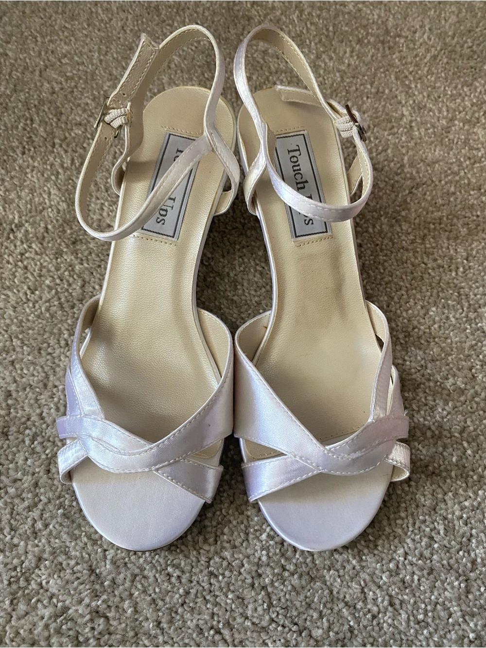 Touch Ups Monaco White Satin Womens 6W High Heel Ankle Strappy Pump Dress Shoes